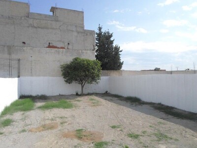 AV un agréable terrain à corniche hammamet