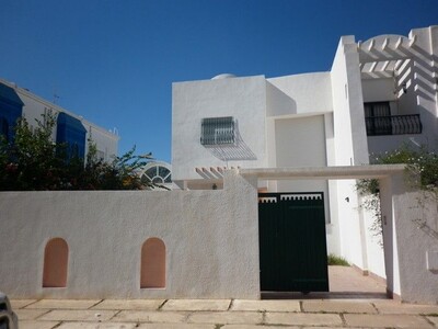 AL Villa dans un quartier résidentielle à Jinan Hammamet