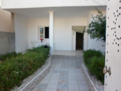 Maison avec garage a l’entrée de Hammamet