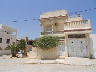 AV à hammamet une trés belle maison