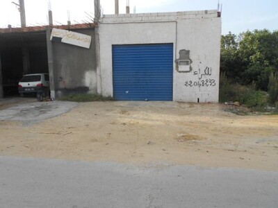 al local à usage commercial sur la route de mhedhba bouargoub
