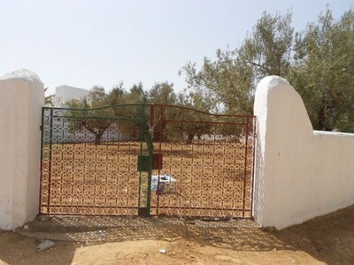 Av terrain cloturée à l'AFH hammamet