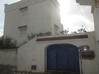 Immeuble R+2 à Kharrouba