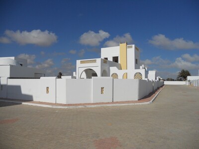charmante villa avec 2 chambres à vendre shams lo