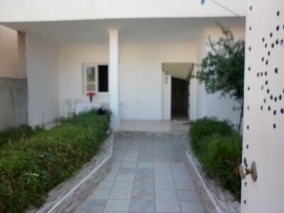 AV Maison sur terrain 250m à ne pas rater