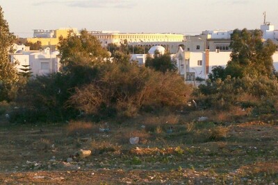 terrain en face yassmin hammamet