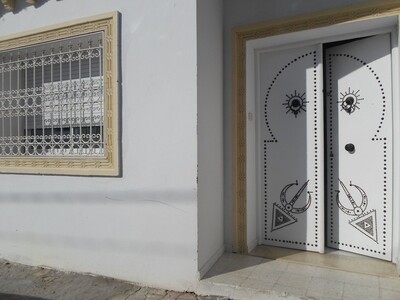AL jolie maison indépendante centre ville hammamet