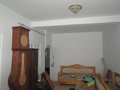 Appartement S+2 au 1 étage dans un immeuble privé