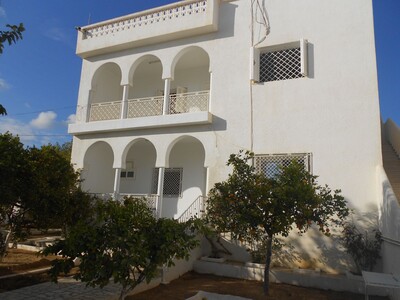 for sale very nice villa on 2niveaux in North hammamet