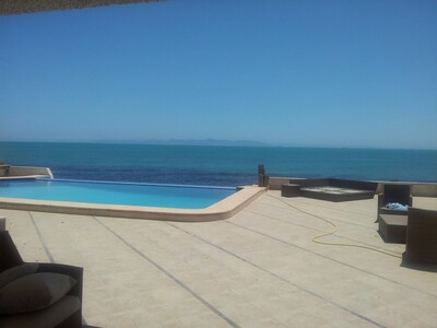 Magnificent Villa overlooking the sea at Carthage