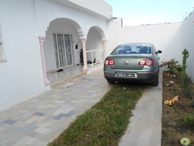 av belle maison spacieuse et neuve à hammamet