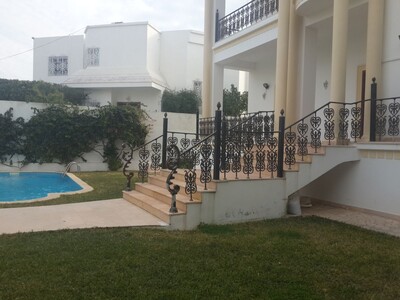 Beautiful villa on top for rent Gammarth