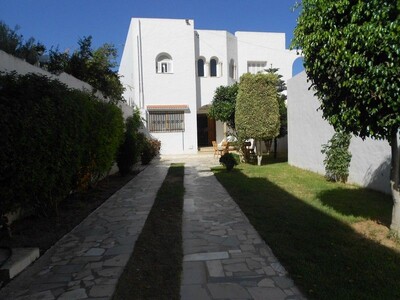 av magnifique villa spacieuse au plein centre ville hammamet