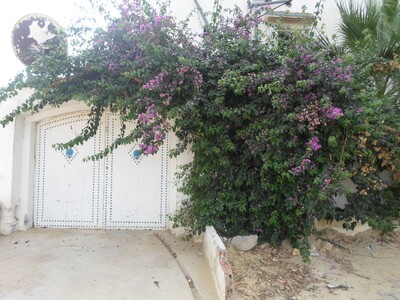 for sale a studio in the 1st floor close to South hammamet