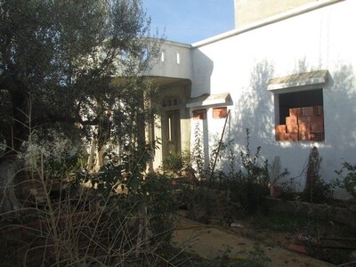 AV villa inachevée à 10min de Hammamet