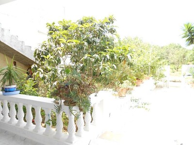 AV villa pas loin du centre villa hammamet et de la mer