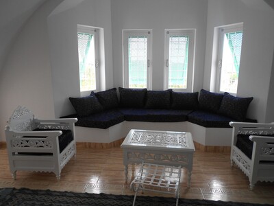 Agéable villa dans une zone calme et chic