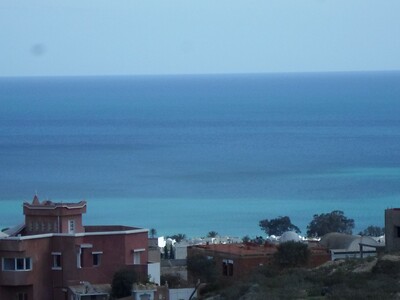 AV terrain avec une superbe vue sur mer