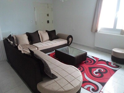 al appartement moderne meublé au plein centre ville hammamet