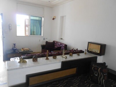 AV une villa dans un quartier calme a hammamet ville