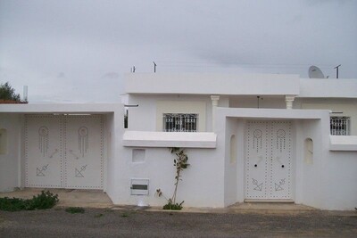 AV une magnifique maison pas loin de hammamet