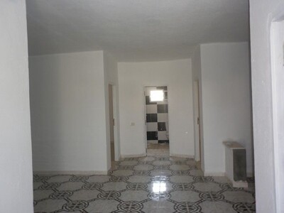 à Mnaret Hammamet Maison RDC plus étage