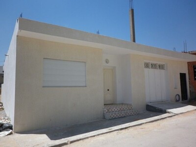 un affaire maison avec garage à Mrezgua Hammamet