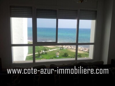 Appartement pieds dans l'eau et vue de mer degagée