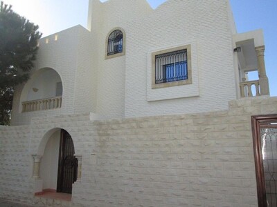 AV à 2min de Hammamet villa kinza zone craxi