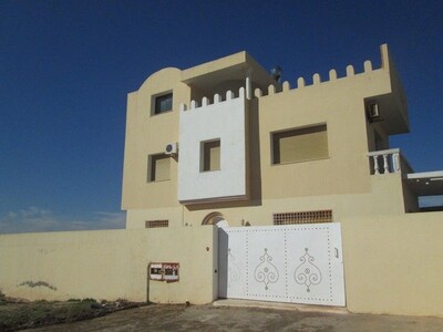 AV à sidi hamed une jolie villa