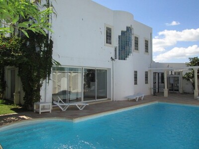 a Jinen Hammamet AV Villa de charme avec piscine