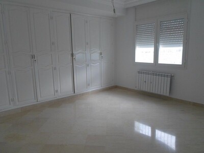 al appartement neuf et de style moderne à hammamet