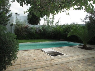 AL Villa dans un coin tranquille dans zone craxi