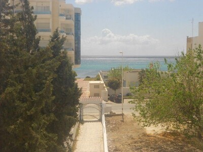 un bel appartement vu de mer a Hammamet