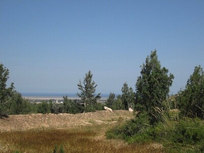 Urgent AV terrain 9100m avec vue mer