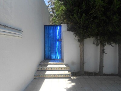 studio ac jardin et garage indépendant dans un quartier calme