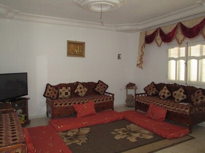 Maison s+3 avec studio à Hammamet souk lakhmis