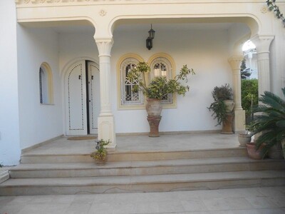 grande villa dans une résidence gardée a hammamet nord