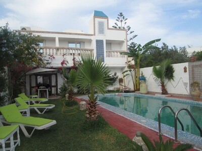 Duplexe style Hammamet avec grand piscine