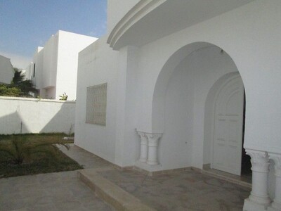AV Villa style américain à Hammamet Sud