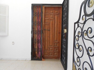 AV une très belle maison de campagne à HAMMAMET