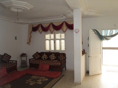 AV maison s+3 avec studio à Hammamet