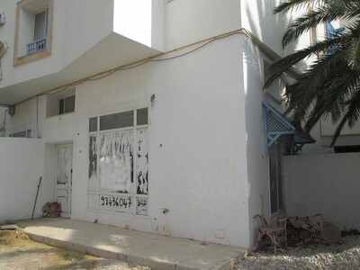 urgent AV fond et mur à Marina Hammamet Sud