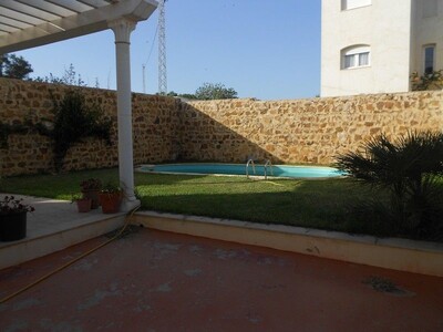 av villa avec piscine de haut standing dans la compagne hammamet
