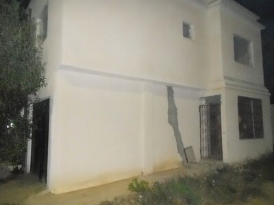 Av studio inachevé à Hammamet