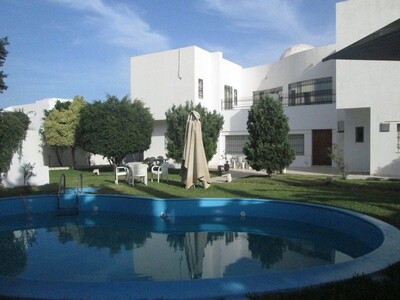 A Louer Villa en face Hôtel Aziza