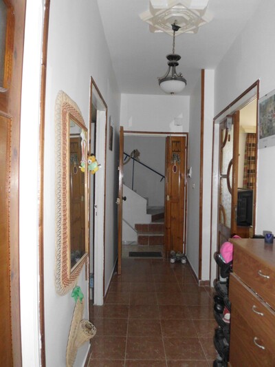 for sale an appartementement in the 1st floor S + 2 in North Hammamet