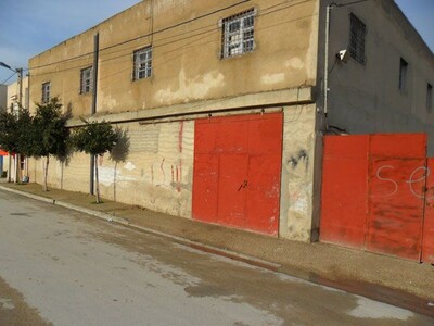 A louer deux entrepôt chacun de 400 m2 avec 1000m2 de terrain