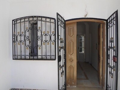 AV jolie maison lumineuse neuve à Beni Khiar