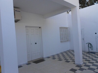 AV une villa agréable à hammamet